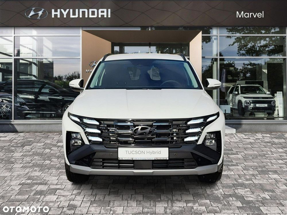 Hyundai Tucson - 2