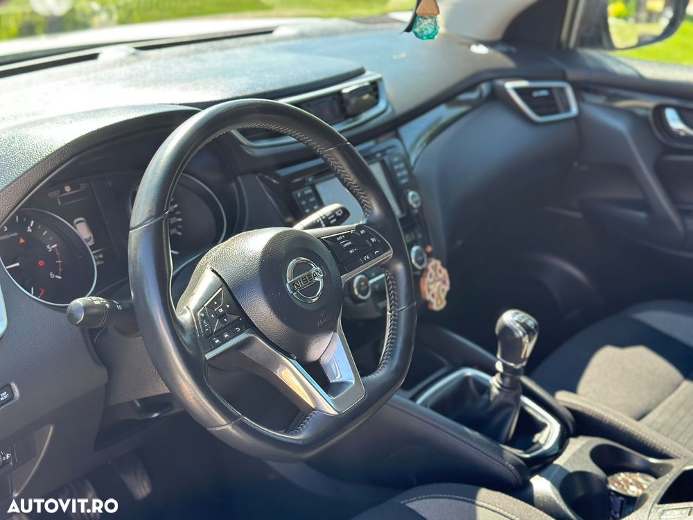 Nissan Qashqai 1.5 DCI Start/Stop N-Connecta - 21