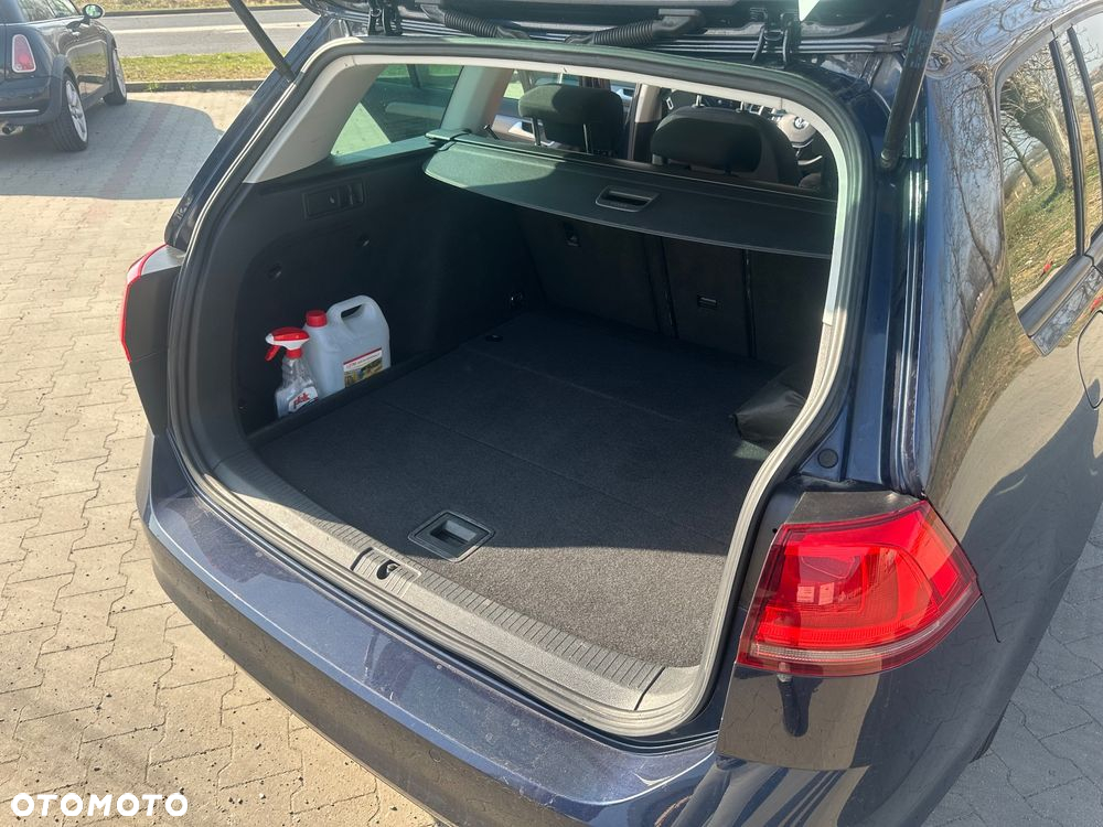 Volkswagen Golf 1.6 BlueTDI DSG Trendline - 11