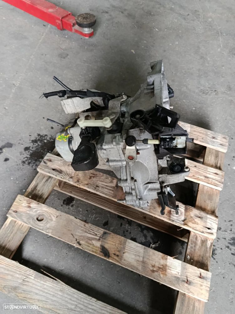 Caixa de velocidades Peugeot 208 1.2 VTi REF: 20CR15 - 4