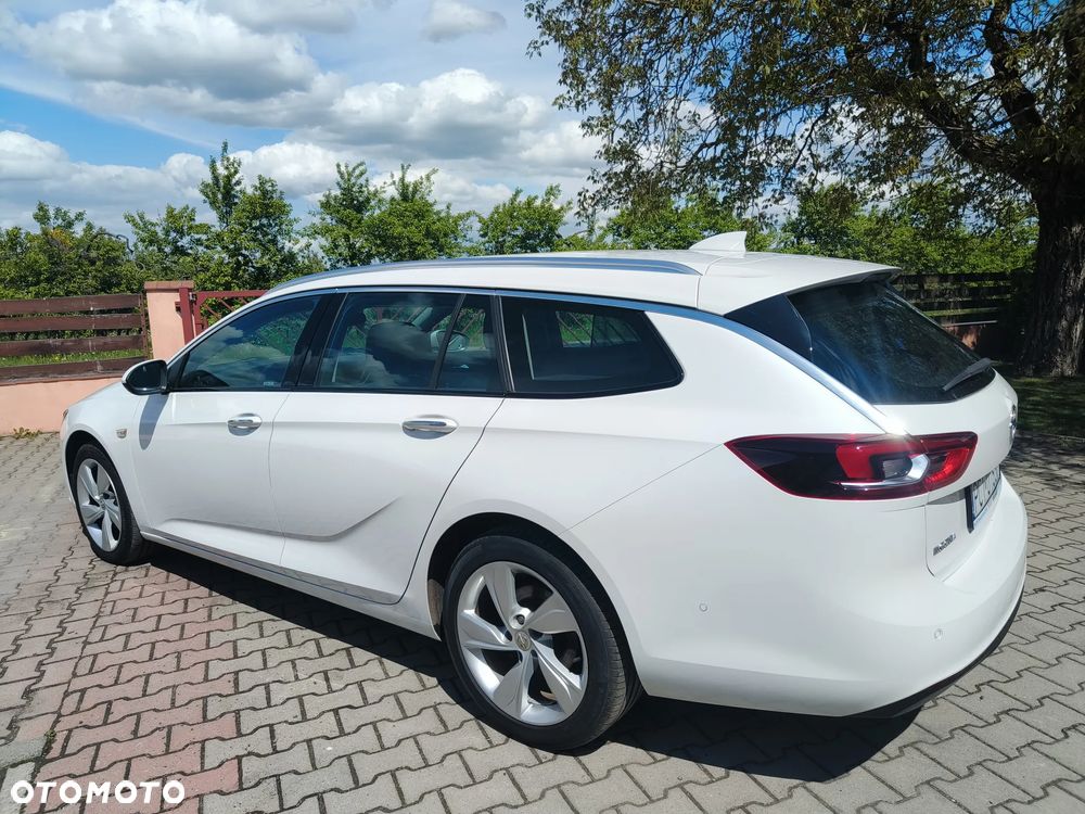 Opel Insignia 2.0 Exclusive - 11