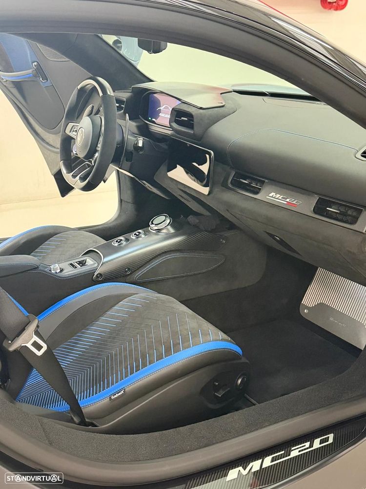 Maserati MC20 3.0 V6 - 3
