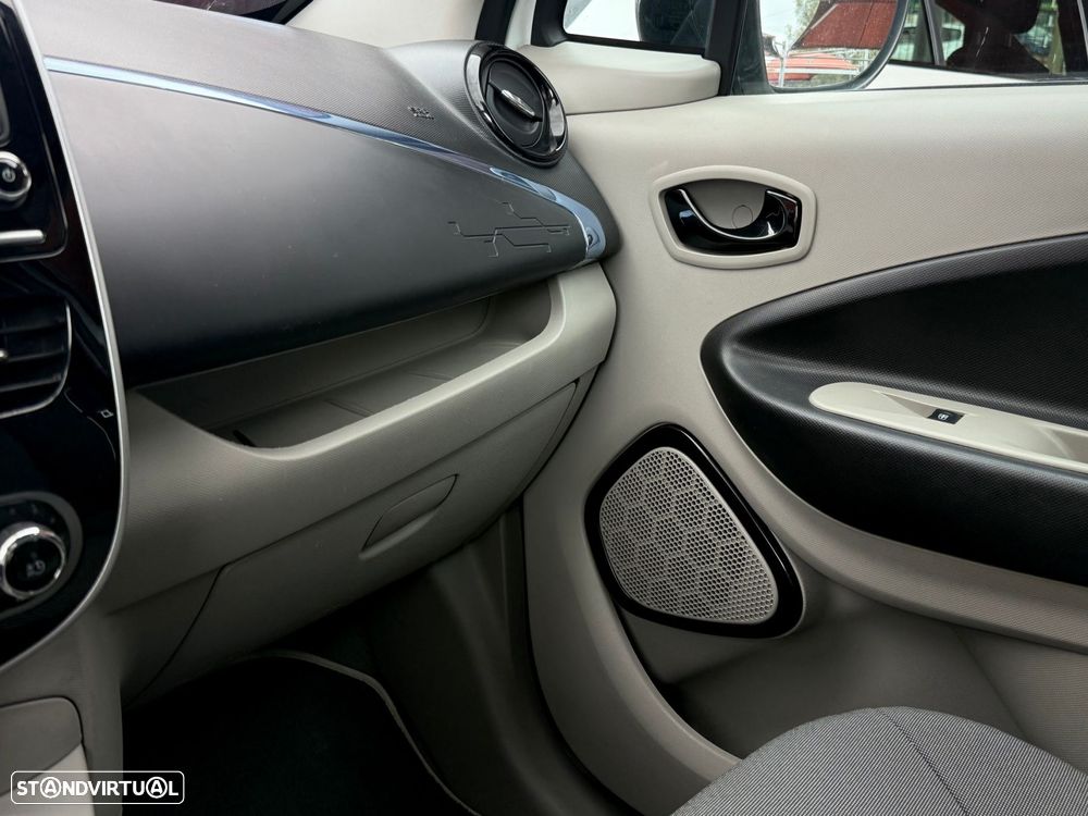 Renault Zoe (c/ Bateria) Life - 15