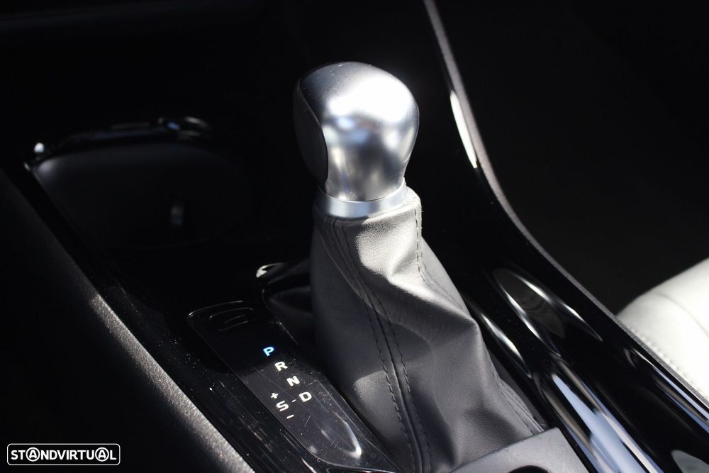 Toyota C-HR 2.0 Hybrid Lounge - 36