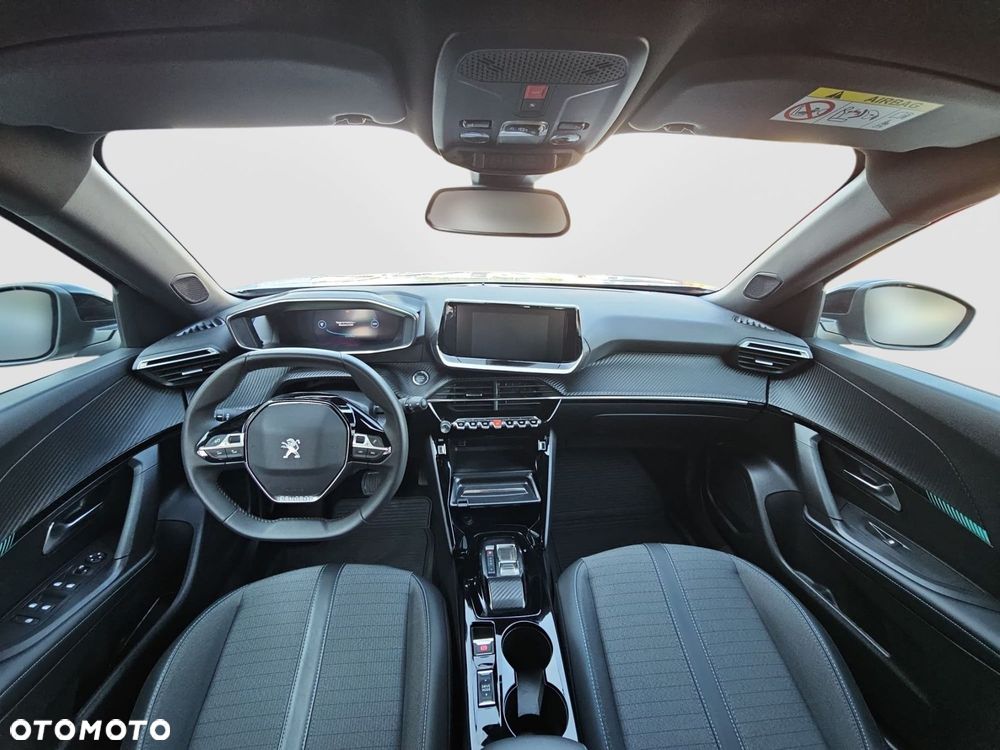 Peugeot 2008 50kWh Allure - 20
