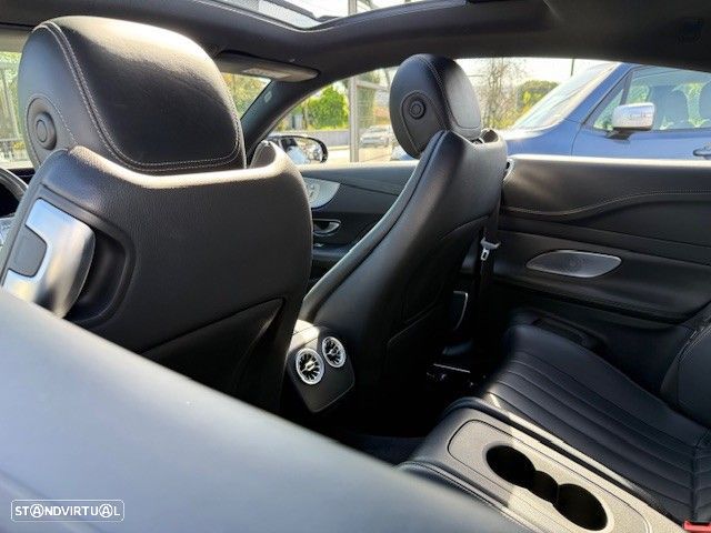 Mercedes-Benz E 220 - 21