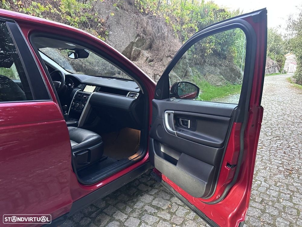 Land Rover Discovery Sport 2.0 TD4 HSE - 43