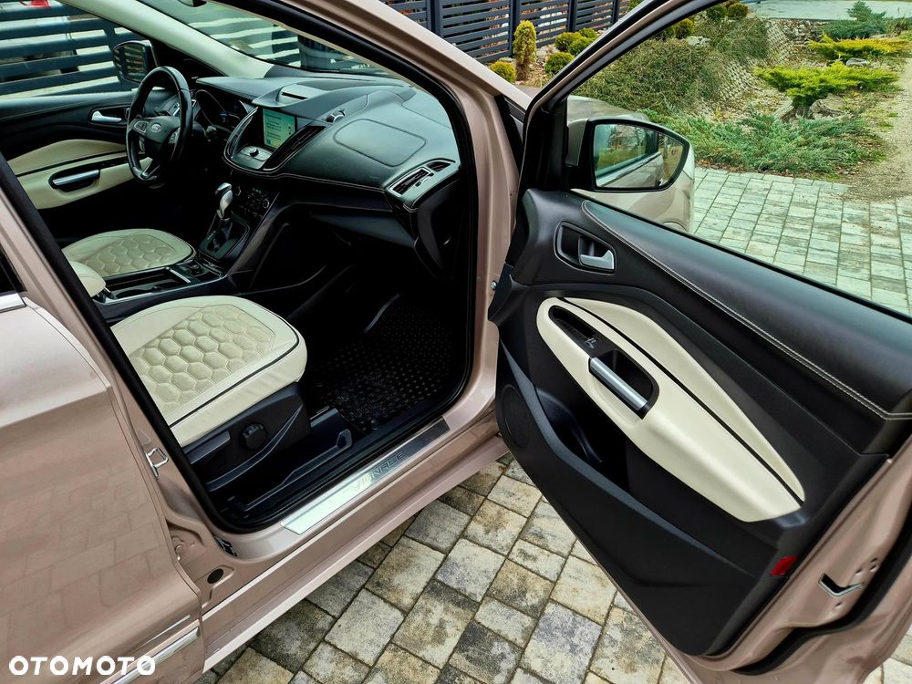 Ford Kuga 2.0 TDCi 4x4 Vignale - 23