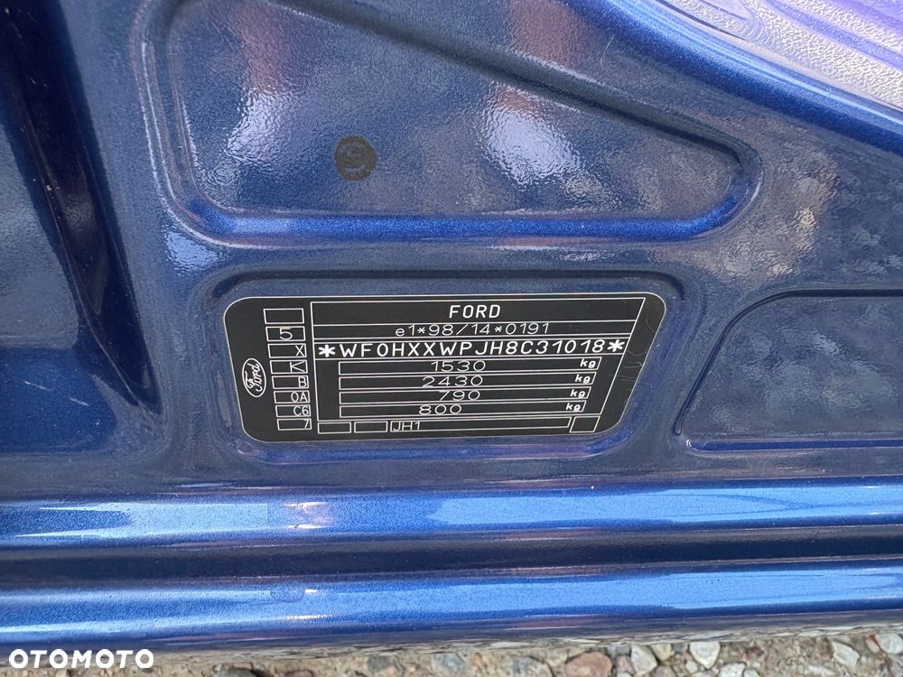 Ford Fiesta 1.4 Ambiente - 23