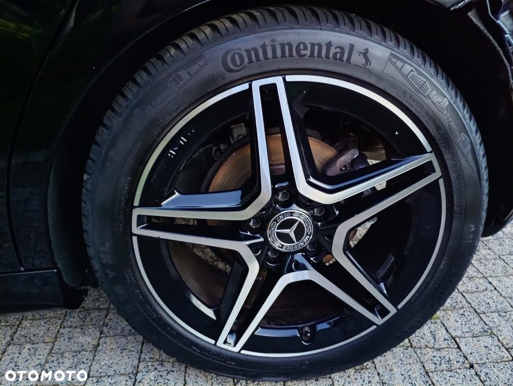 Mercedes-Benz Klasa A 180 7G-DCT AMG Line - 19