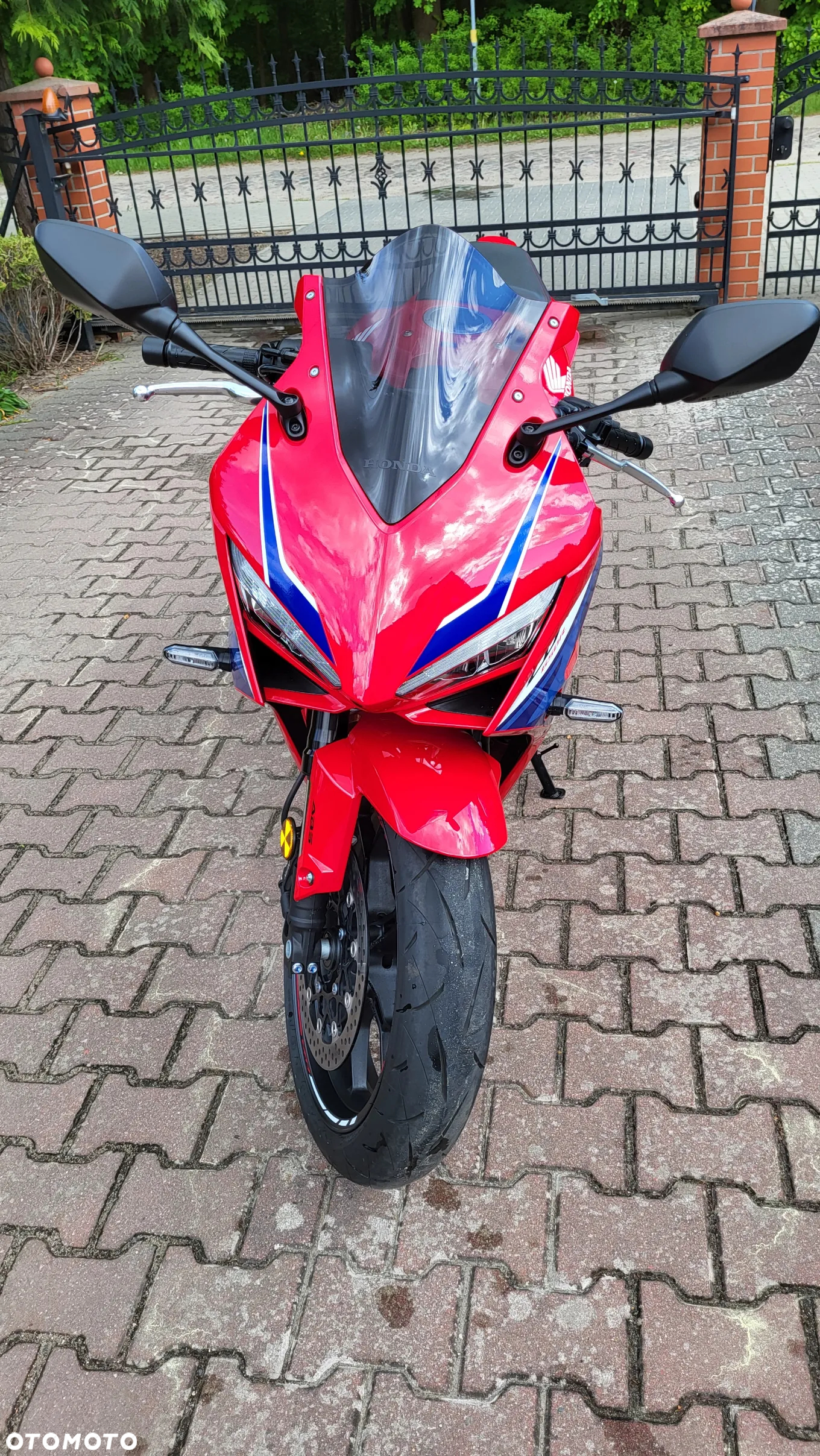 Honda CBR - 3