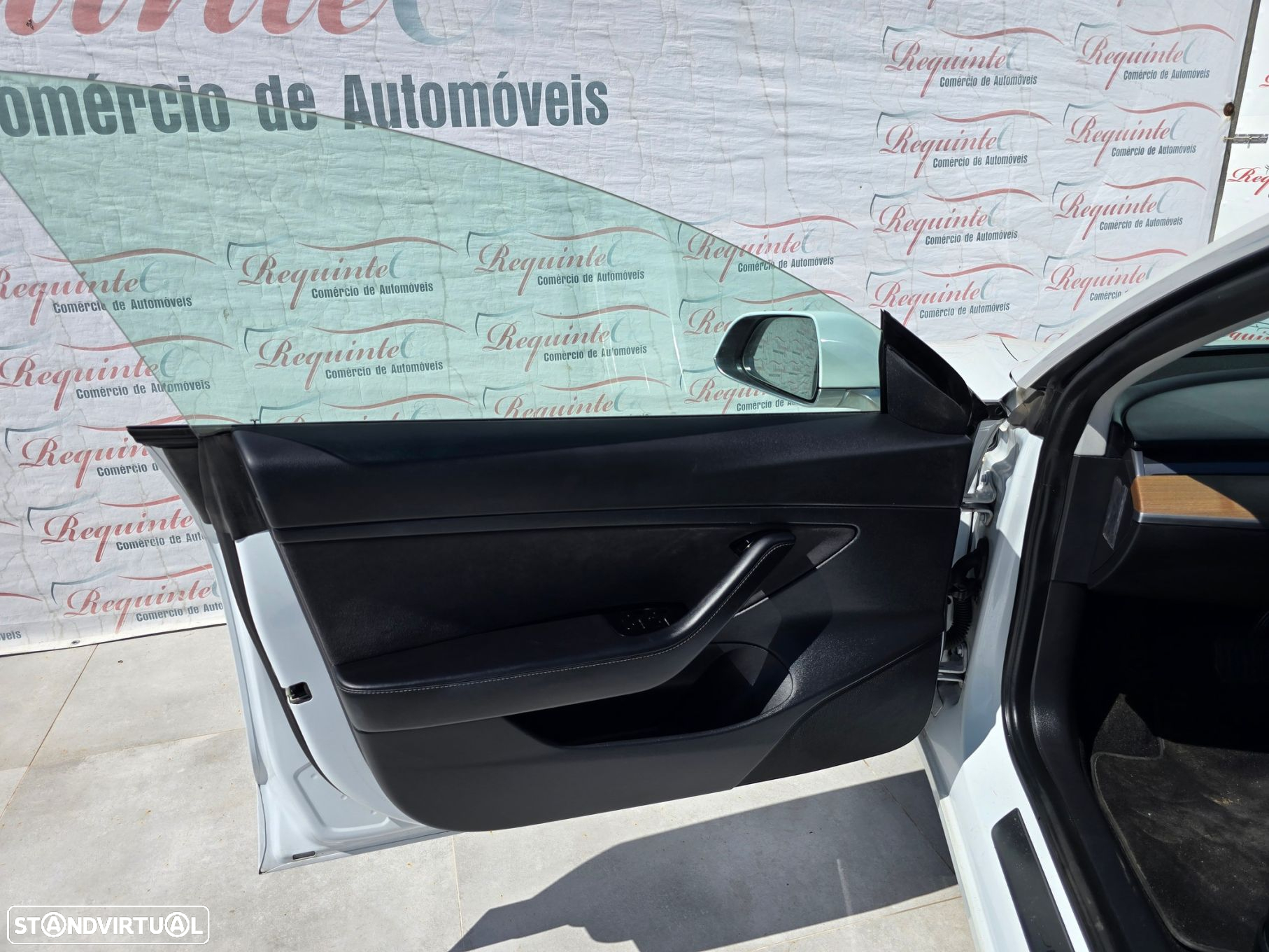 Tesla Model 3 Standard Range Plus RWD - 28