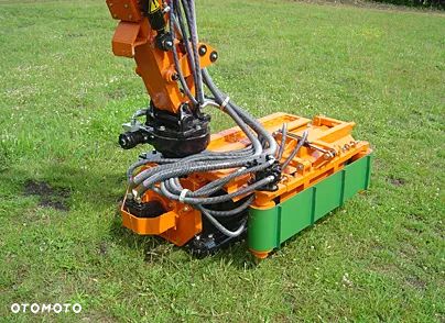 Mulczer hydrauliczny BERKY z pasem czyszczącym 120 cm - 2