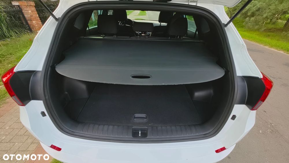 Hyundai Tucson 1.6 GDI BlueDrive GO 2WD - 31