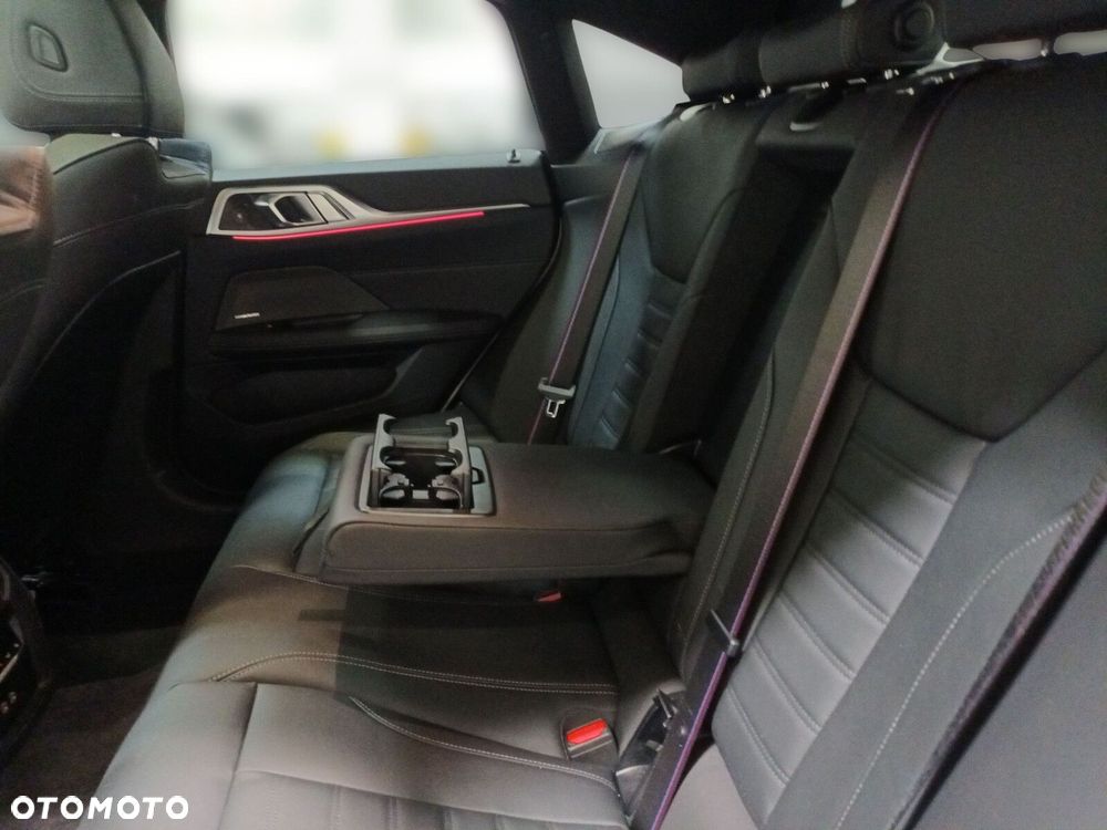 BMW Seria 4 M440i xDrive mHEV sport - 18