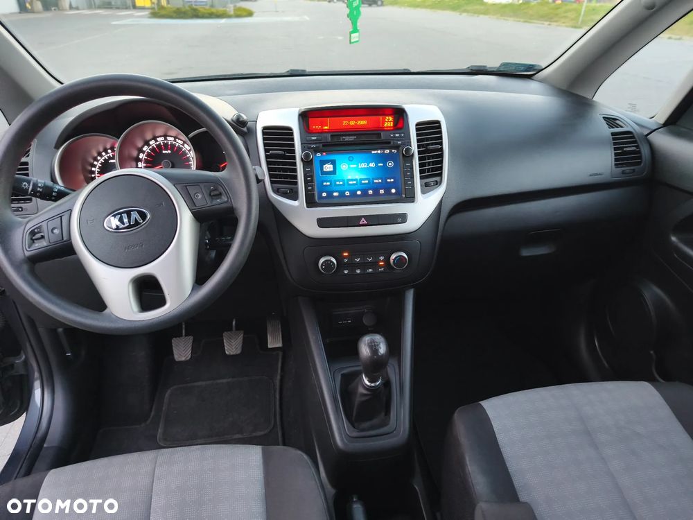 Kia Venga 1.6 L - 14