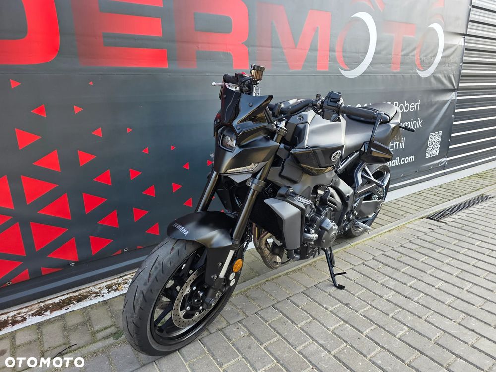 Yamaha MT - 4