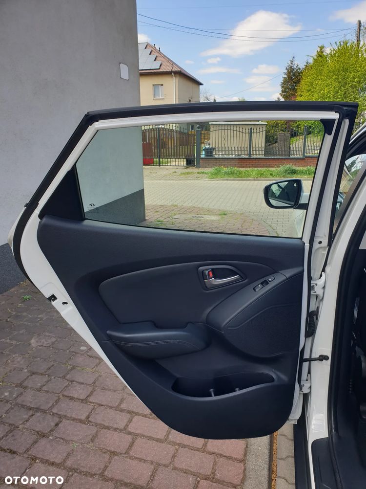 Hyundai ix35 1.6 GDI Premium 2WD - 35