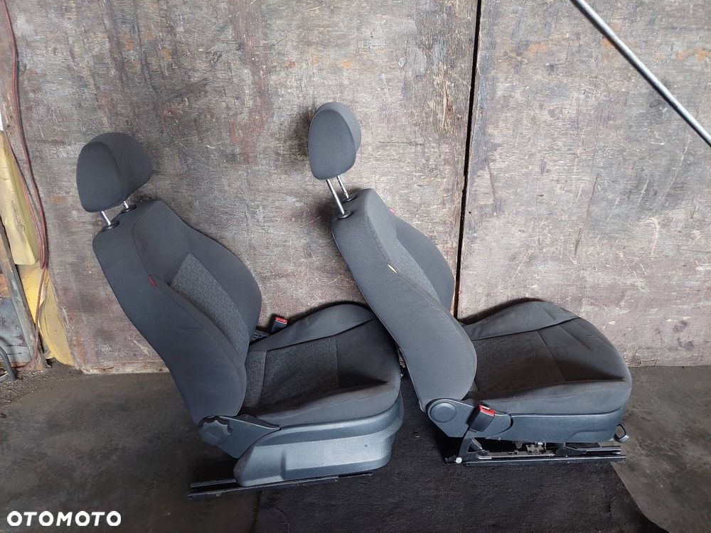 KOMPLET FOTELI LEWY PRAWY PRZÓD + KANAPA TYŁ + BOCZKI SEAT IBIZA III 5D - 7