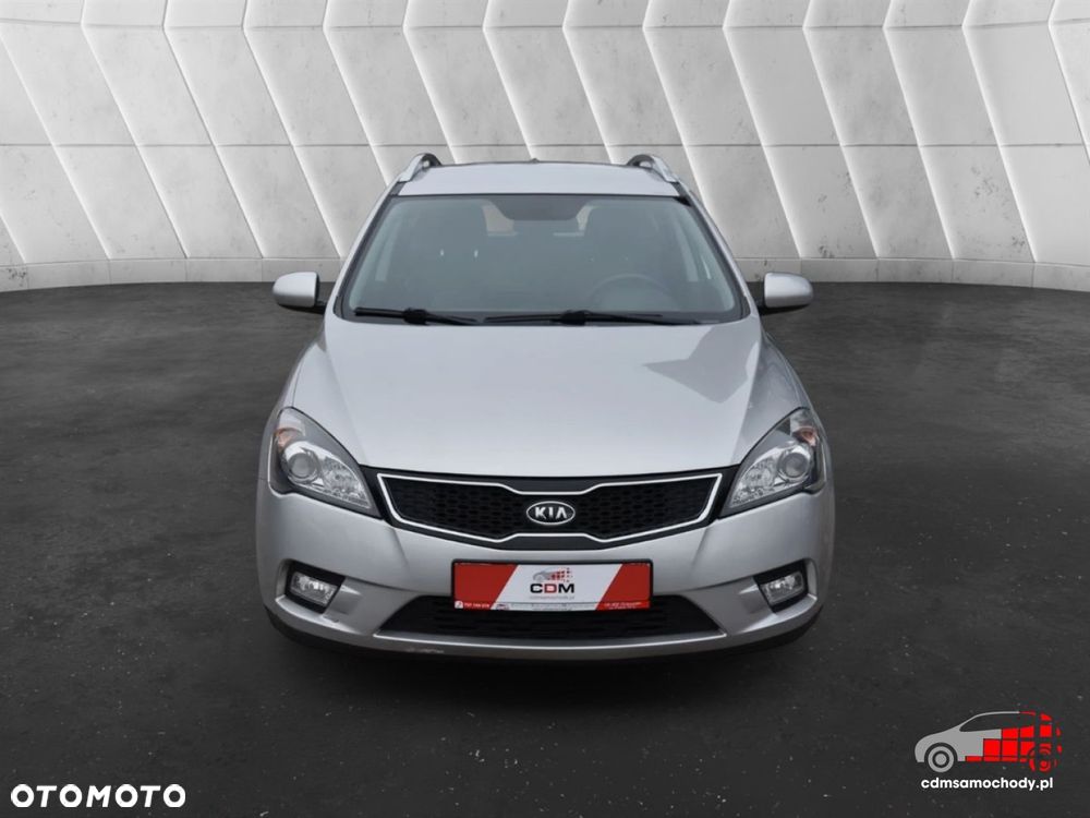 Kia Ceed - 5