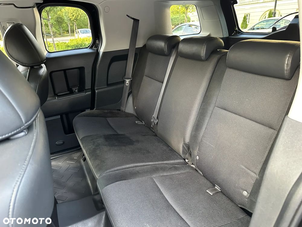 Toyota FJ Cruiser 4.0 4x4 - 27