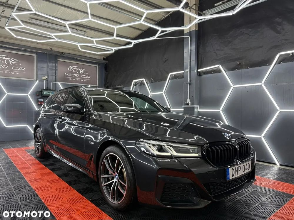 BMW Seria 5 530e xDrive M Sport sport - 12