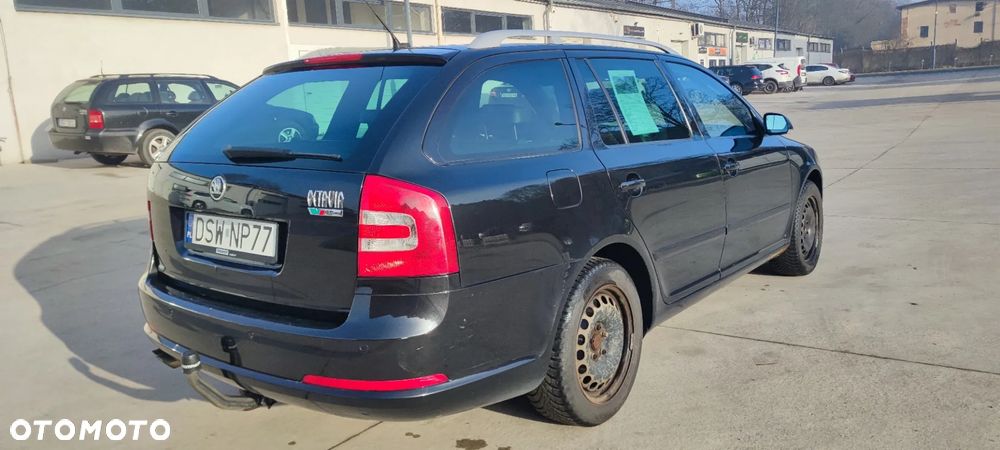 Skoda Octavia 2.0 TDI DPF RS - 7