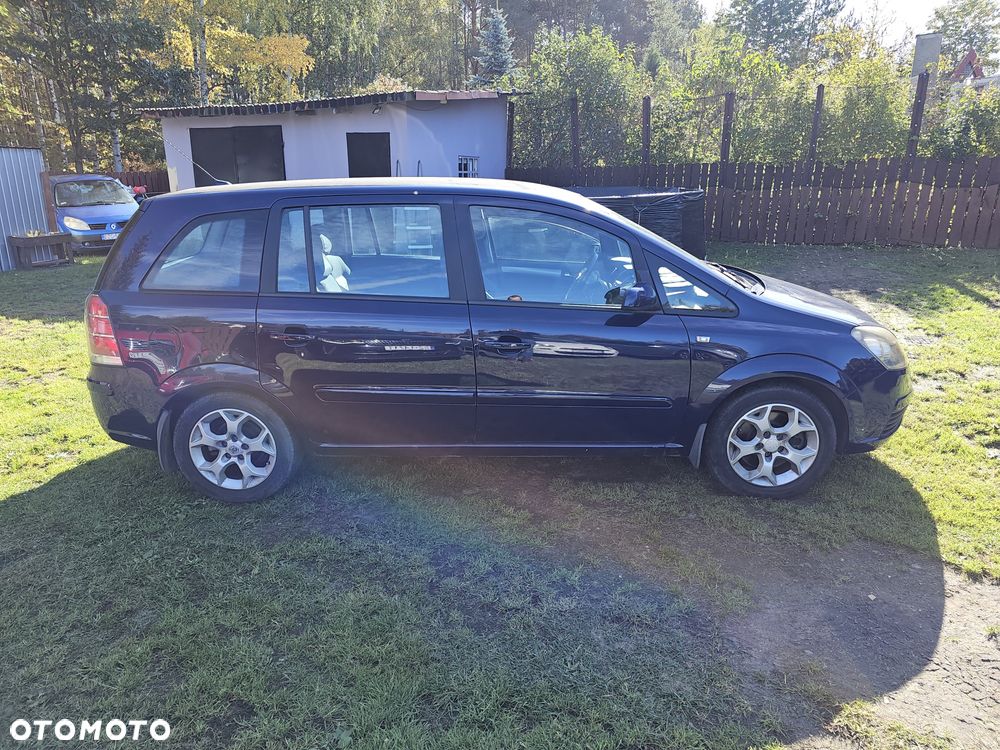 Opel Zafira - 3