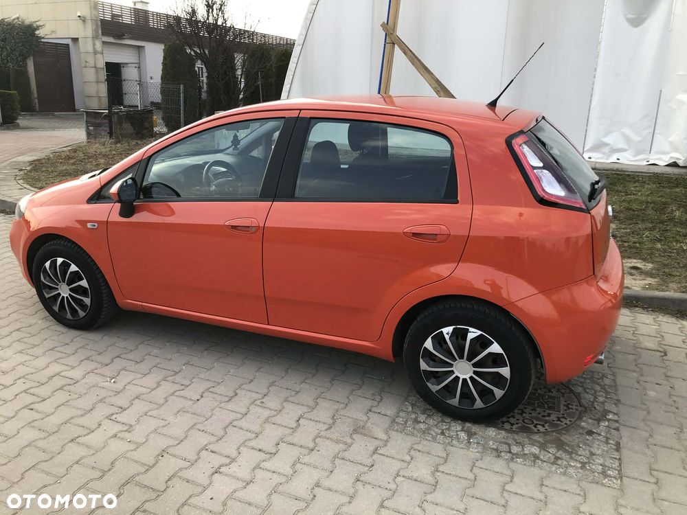 Fiat Punto - 6