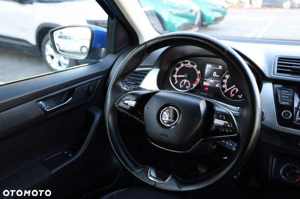 Skoda Fabia - 22