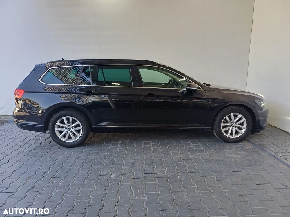 Volkswagen Passat Variant 2.0 TDI DSG Comfortline - 39