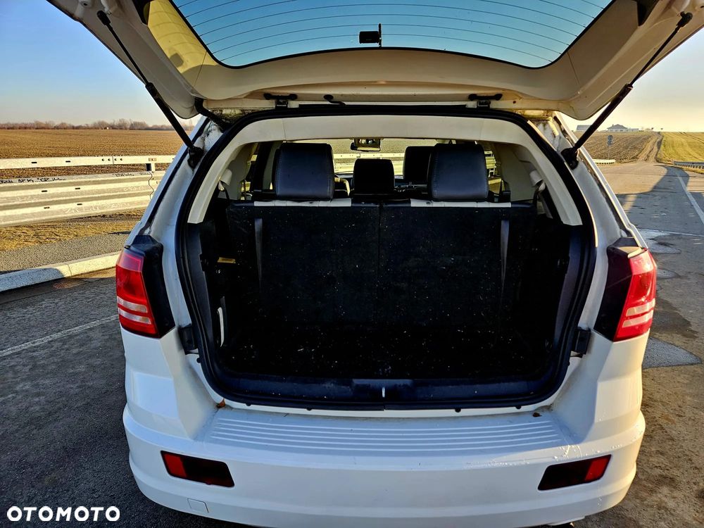 Dodge Journey - 7