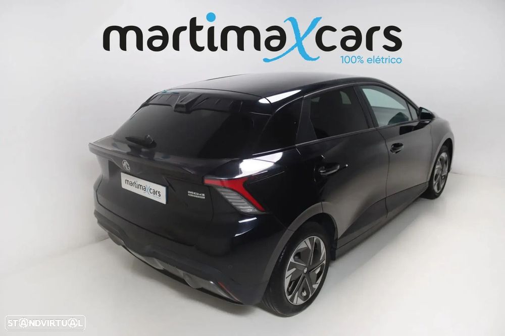 MG MG4 64 kWh Comfort - 11