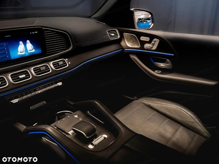 Mercedes-Benz GLS - 13