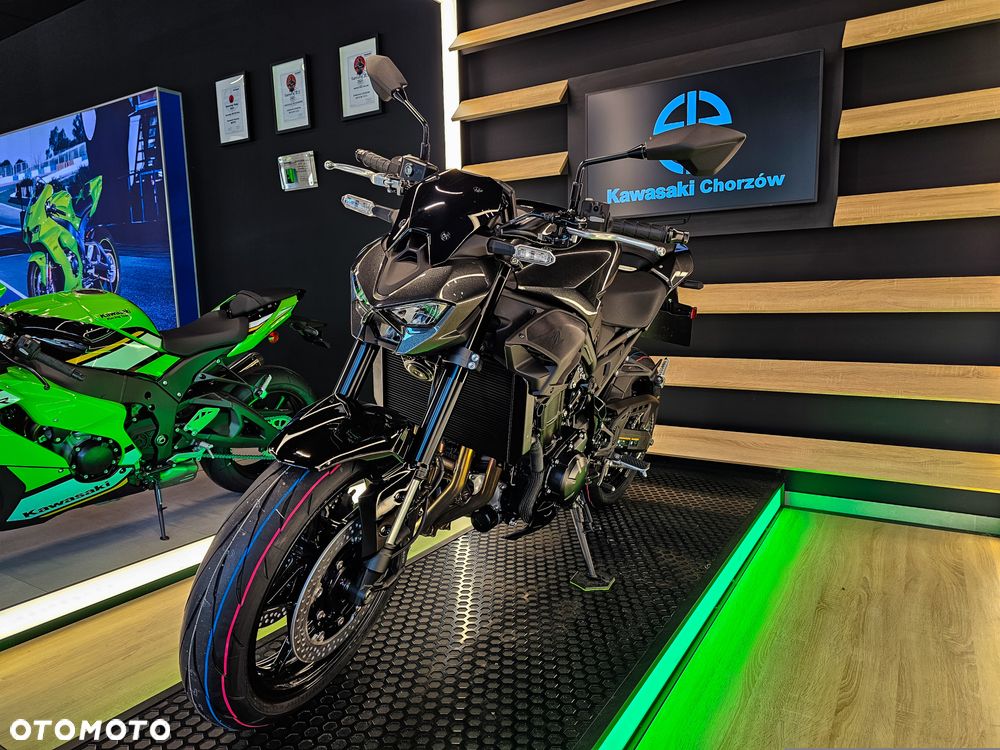 Kawasaki Z 900 - 8