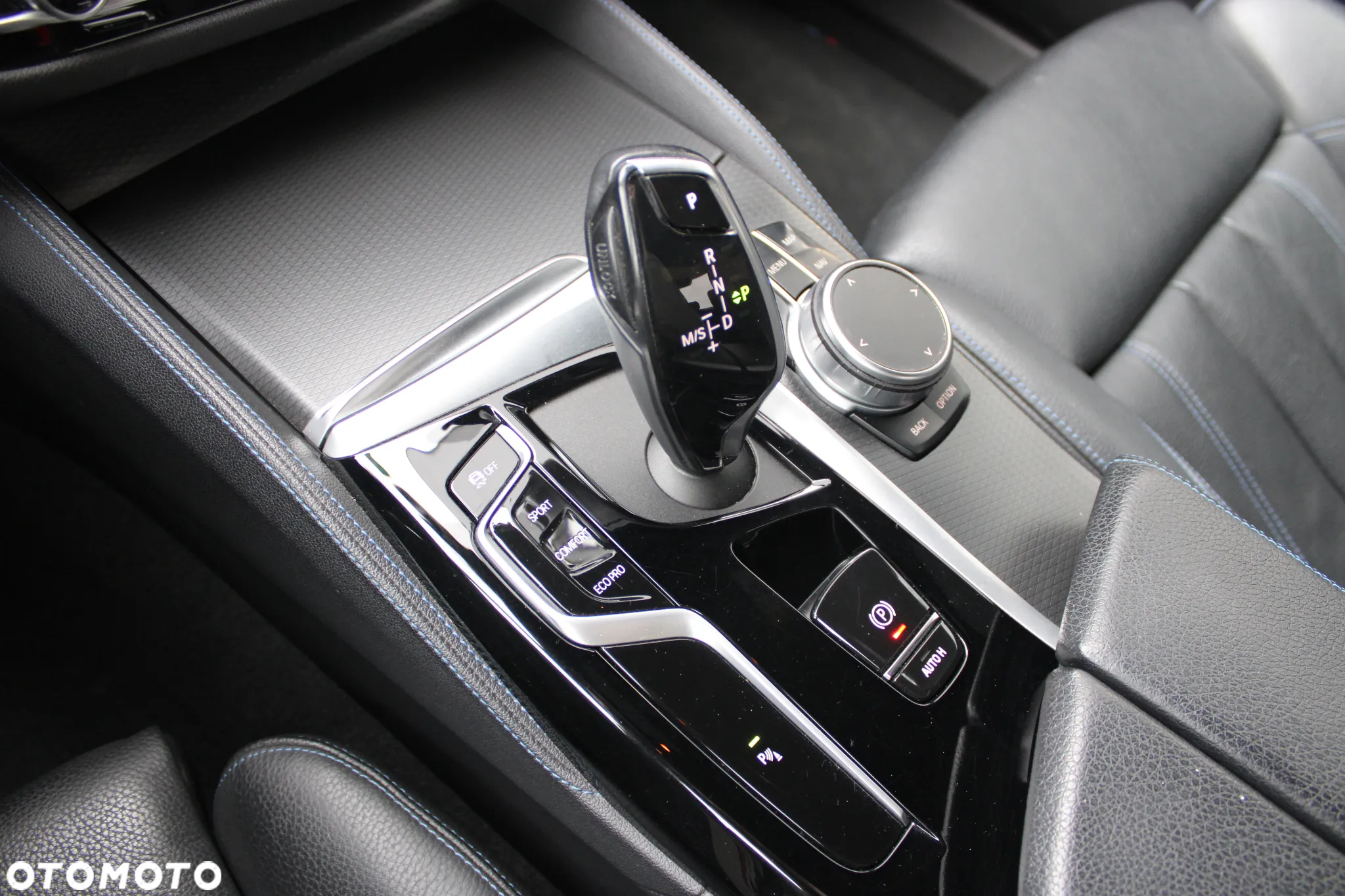 BMW Seria 5 520d xDrive M Sport sport - 19