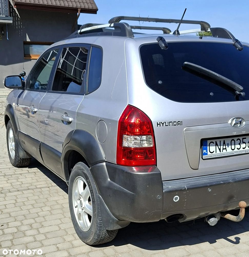 Hyundai Tucson 2.0 CRDi Active - 4