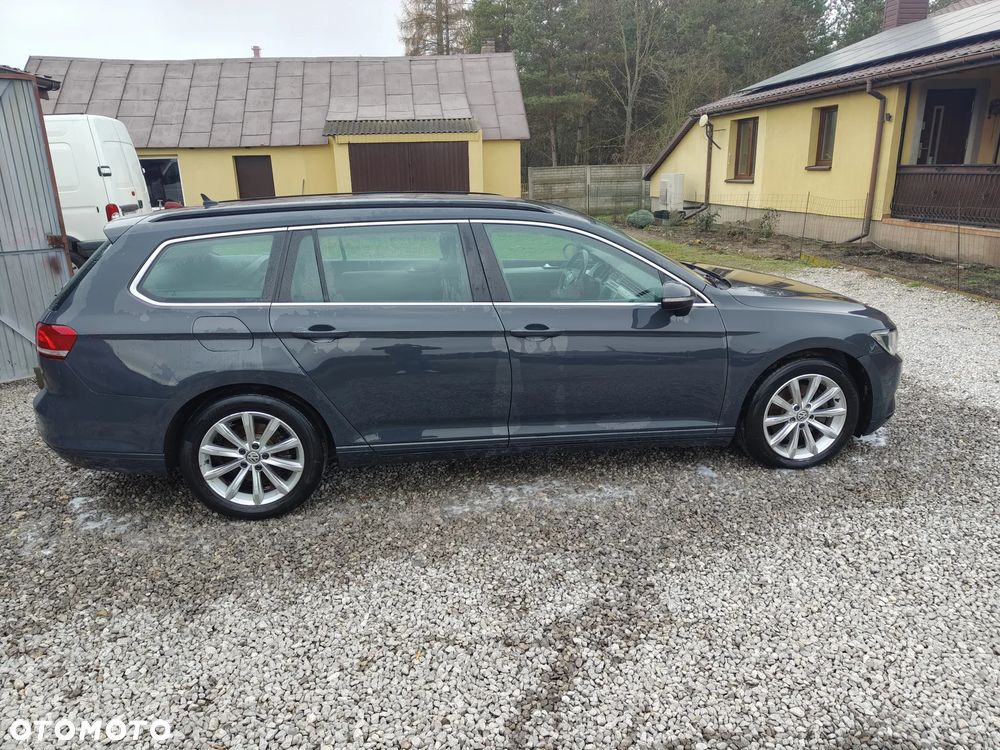 Volkswagen Passat - 23