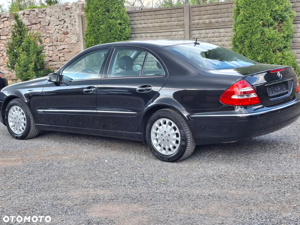 Mercedes-Benz Klasa E 320 4-Matic Avantgarde - 14