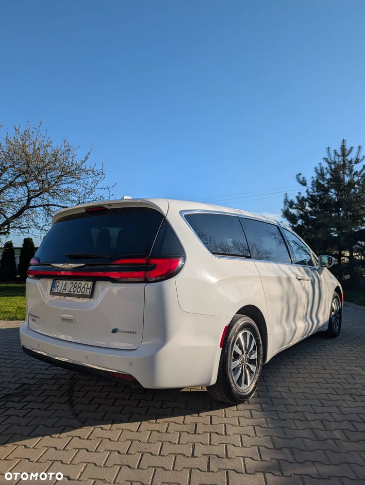 Chrysler Pacifica - 7