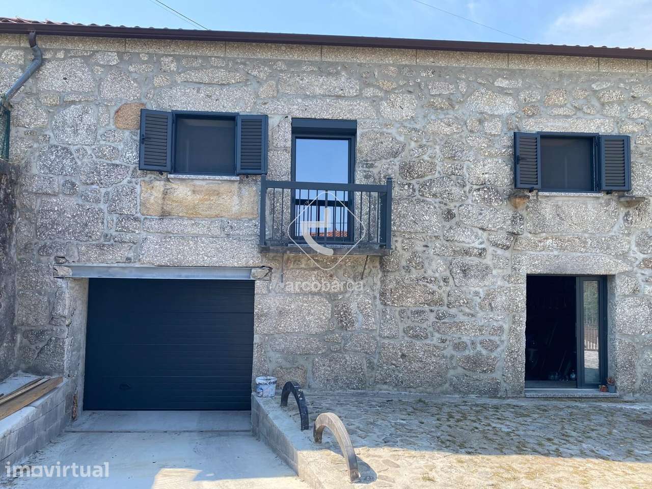 Moradia T2 - Vila Fonche, Arcos de Valdevez - Grande imagem: 3/33