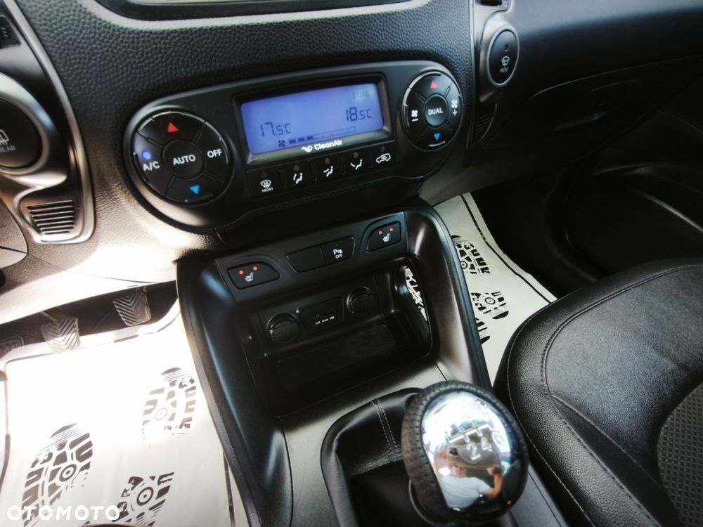 Hyundai ix35 - 12