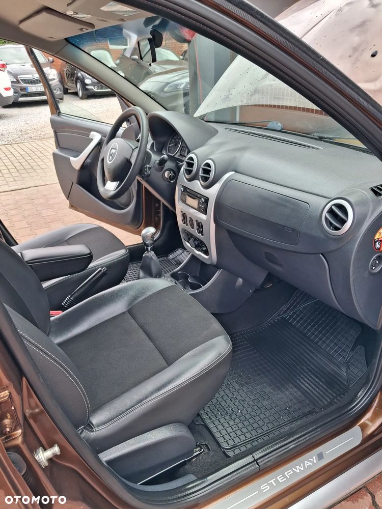 Dacia Sandero Stepway - 15