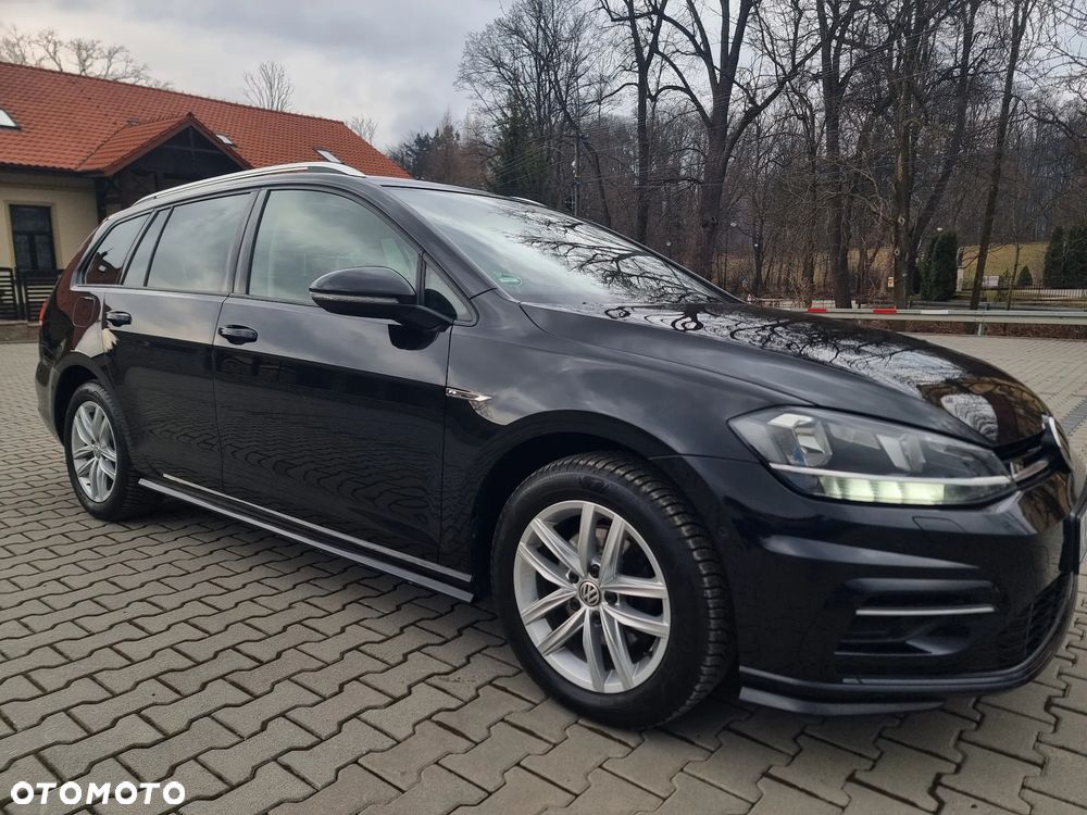 Volkswagen Golf 2.0 TDI SCR DSG R-Line - 23