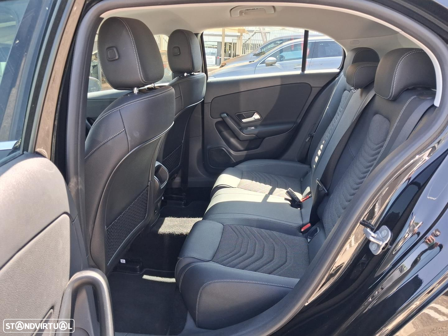 Mercedes-Benz A 200 Standard - 11