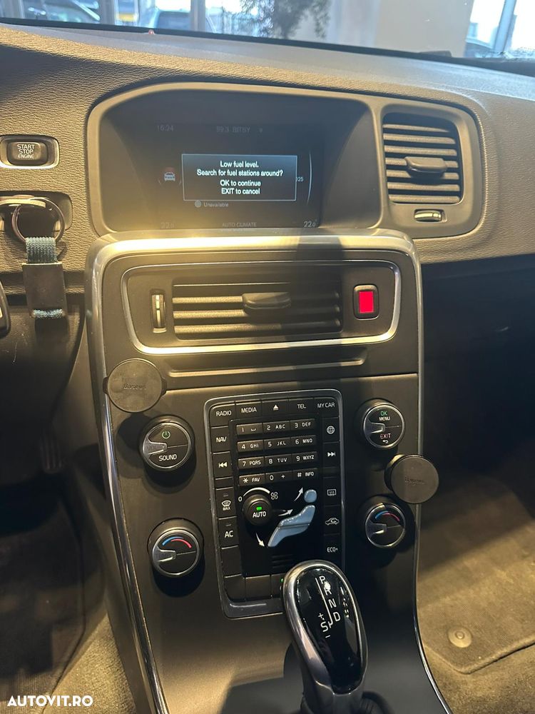 Volvo V60 - 10