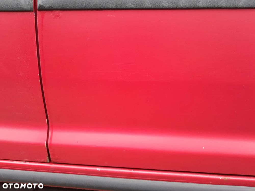 VW TOURAN DRZWI LEWE TYLNE LEWY TYŁ KOLOR: LY3D - 6