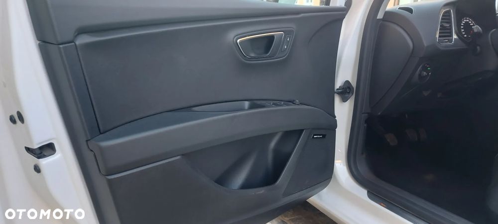 Seat Leon 2.0 TDI DPF FR Black Matt Edition - 22