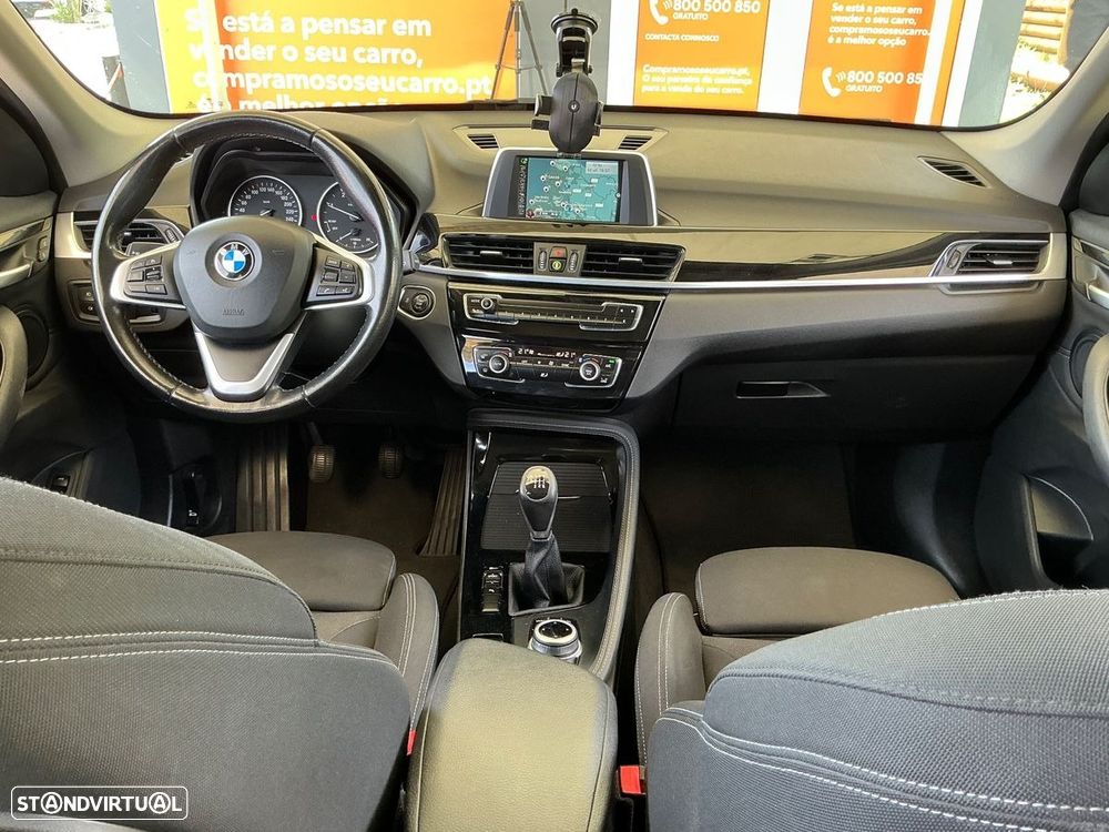 BMW X1 16 d sDrive Line Sport - 6