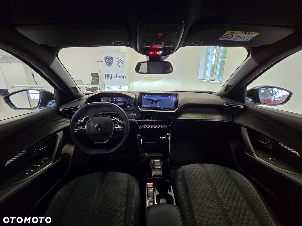 Peugeot 2008 - 13